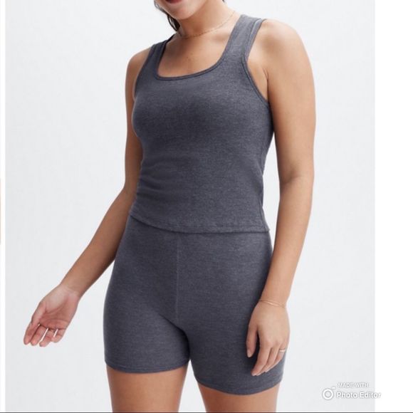 NWT Fabletics Pewter Windswept 2-Piece Outfit - Picture 1 of 7